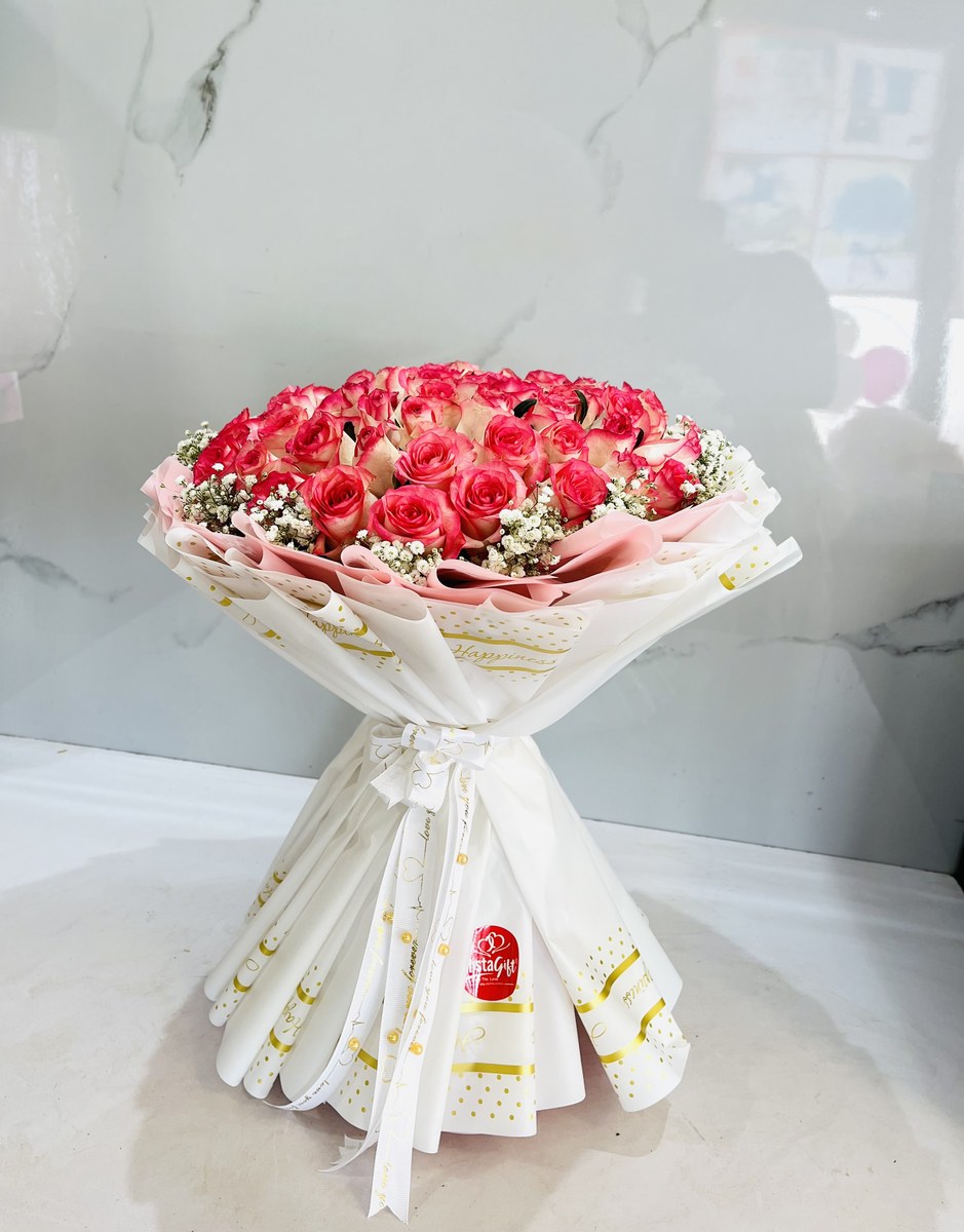 Elegant Moment Gift Box — MistaGift Uganda gallery