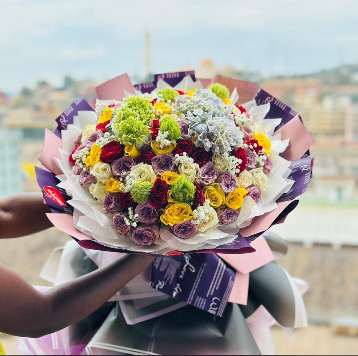 Gift Package UGX 180,000 | MistaGift Uganda