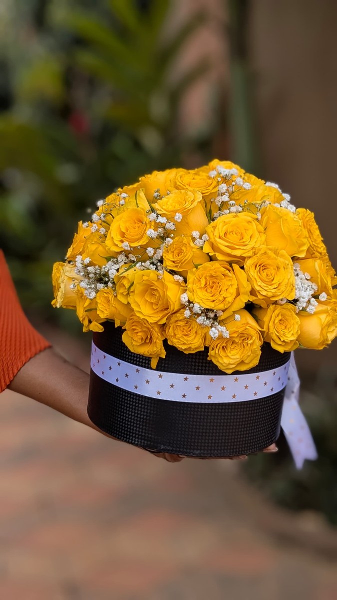 Gift Package UGX 125,000 | MistaGift Uganda