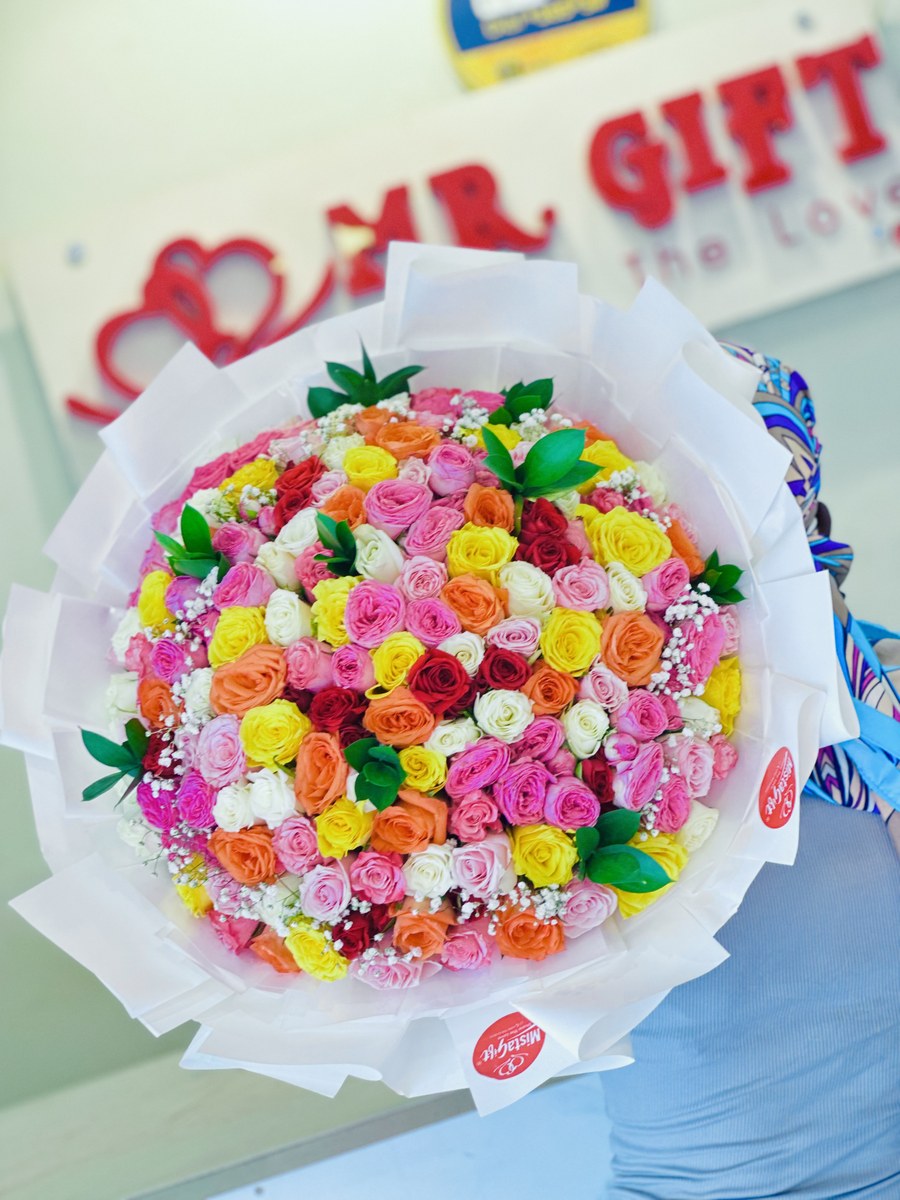 Gift Package UGX 270,000 | MistaGift Uganda
