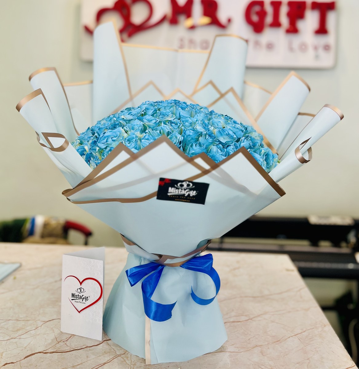 Gift Package UGX 208,000 | MistaGift Uganda