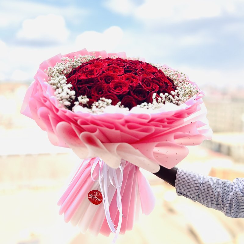 Th Keepsake Rose