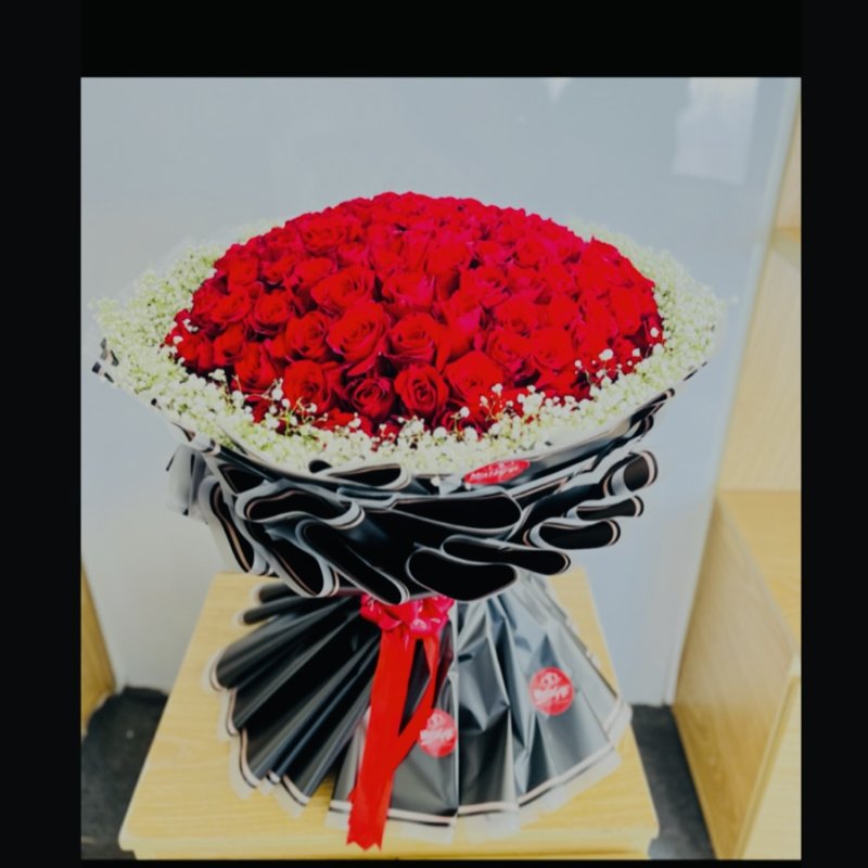 The Heirloom Bouquet (FL15) — MistaGift Uganda