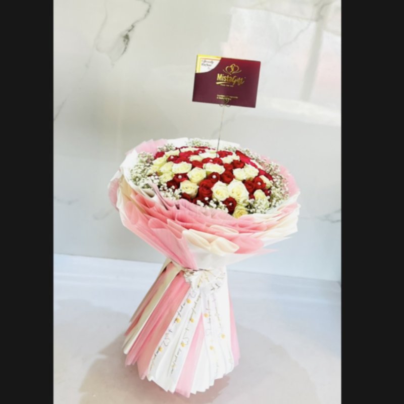 The crown bouquet (FL24) — MistaGift Uganda